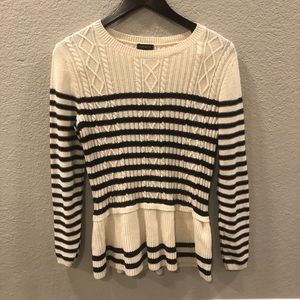 TALBOTS knit sweater cream & navy colored